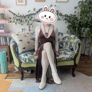 Styling a 90s 00s Velvet Gown as Day Wear